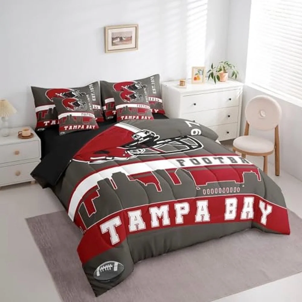 NWOT, Tampa Bay bedding set, king size, L48